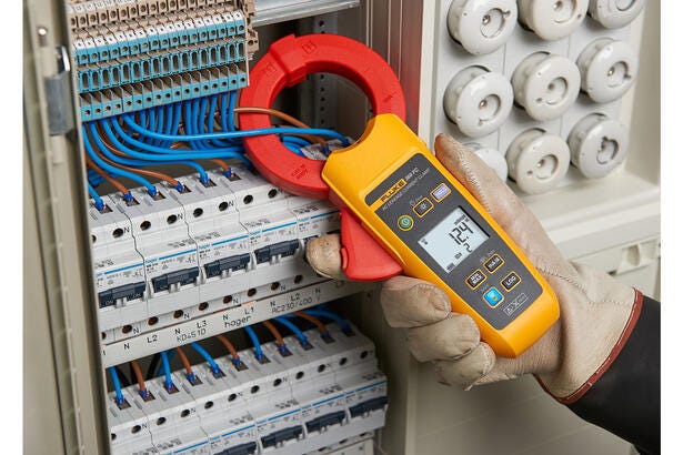 Fluke 369 FC Pinza amperimétrica para corrientes de fuga de verdadero valor eficaz