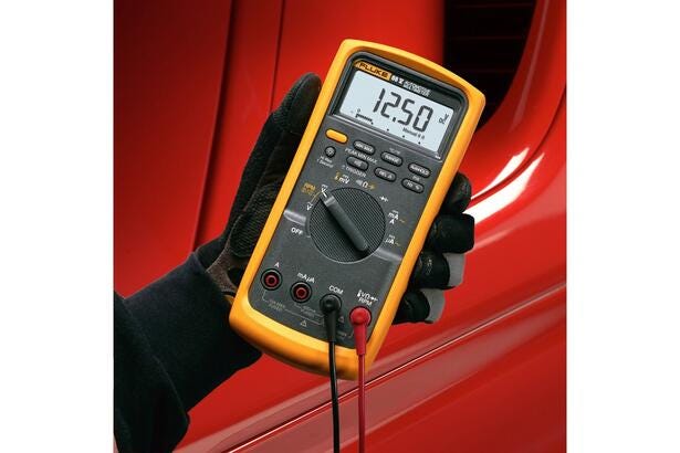 Fluke 88V Multímetro para automoción