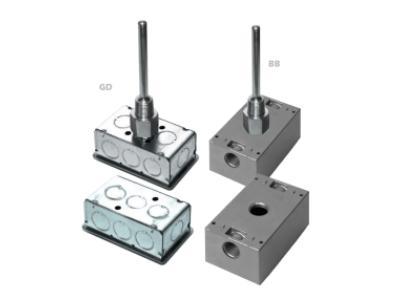Transmitter w/ 1,000 Ohm RTD (NIST Cert), High Temperature Immersion, Welded Well, 4" 316SS, NEMA 3R Enclosure, 4-20mA O