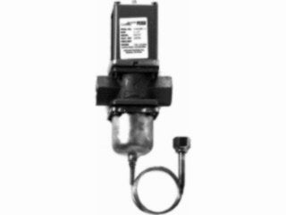 Pressure Actuated Water Regulating Valve, 1/2" NPT Pipe Size, Threaded Inlet and Outlet, 70-260 psig Opening Point Range, 30 in. Capillary w/1/4" Flare Nut, Maximum Water Temperature 170°F (77°C), PRESSURE ACTUATED REGULATING VALVE